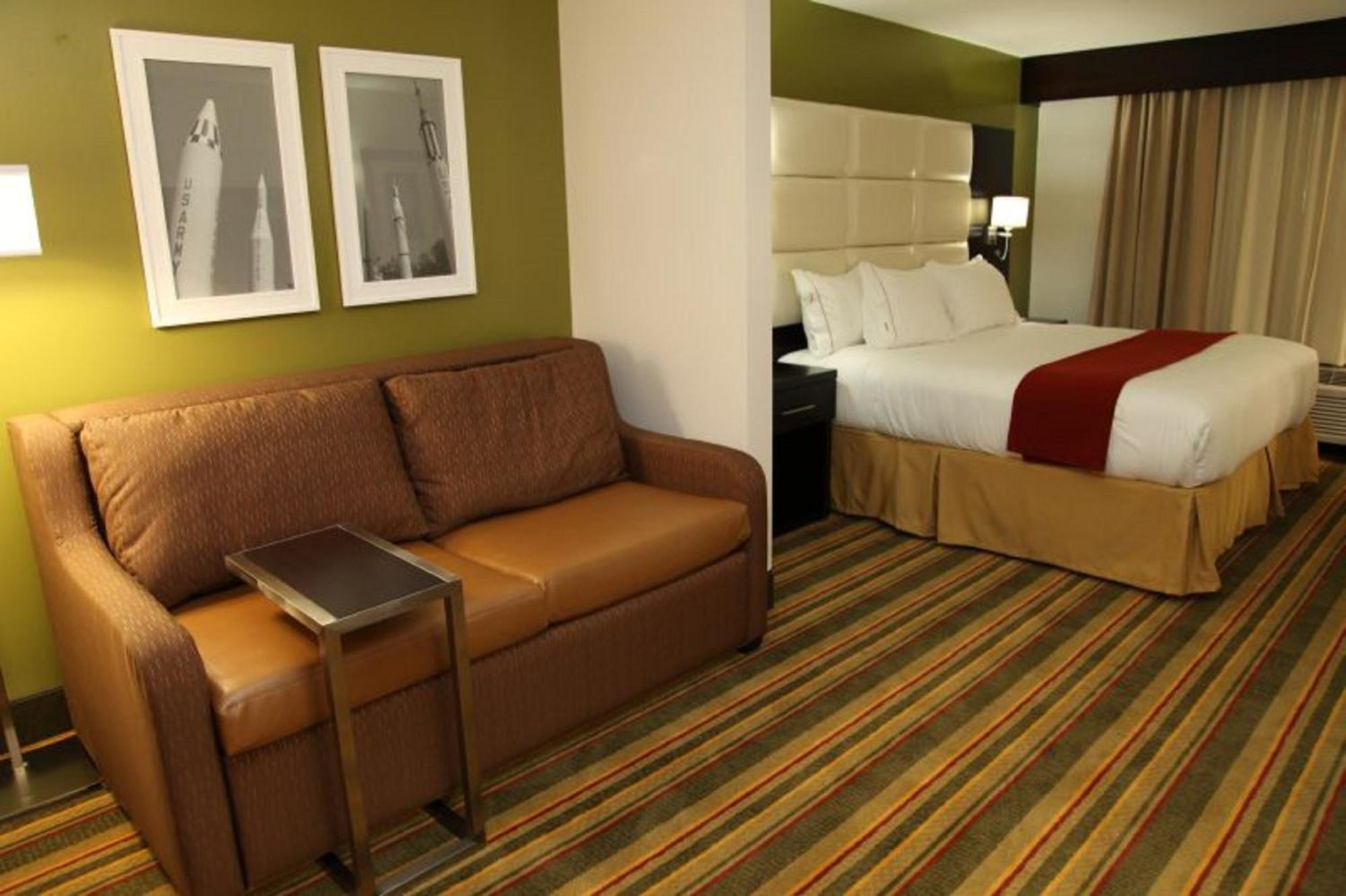 Holiday Inn Express & Suites - Huntsville Airport By Ihg Madison Luaran gambar