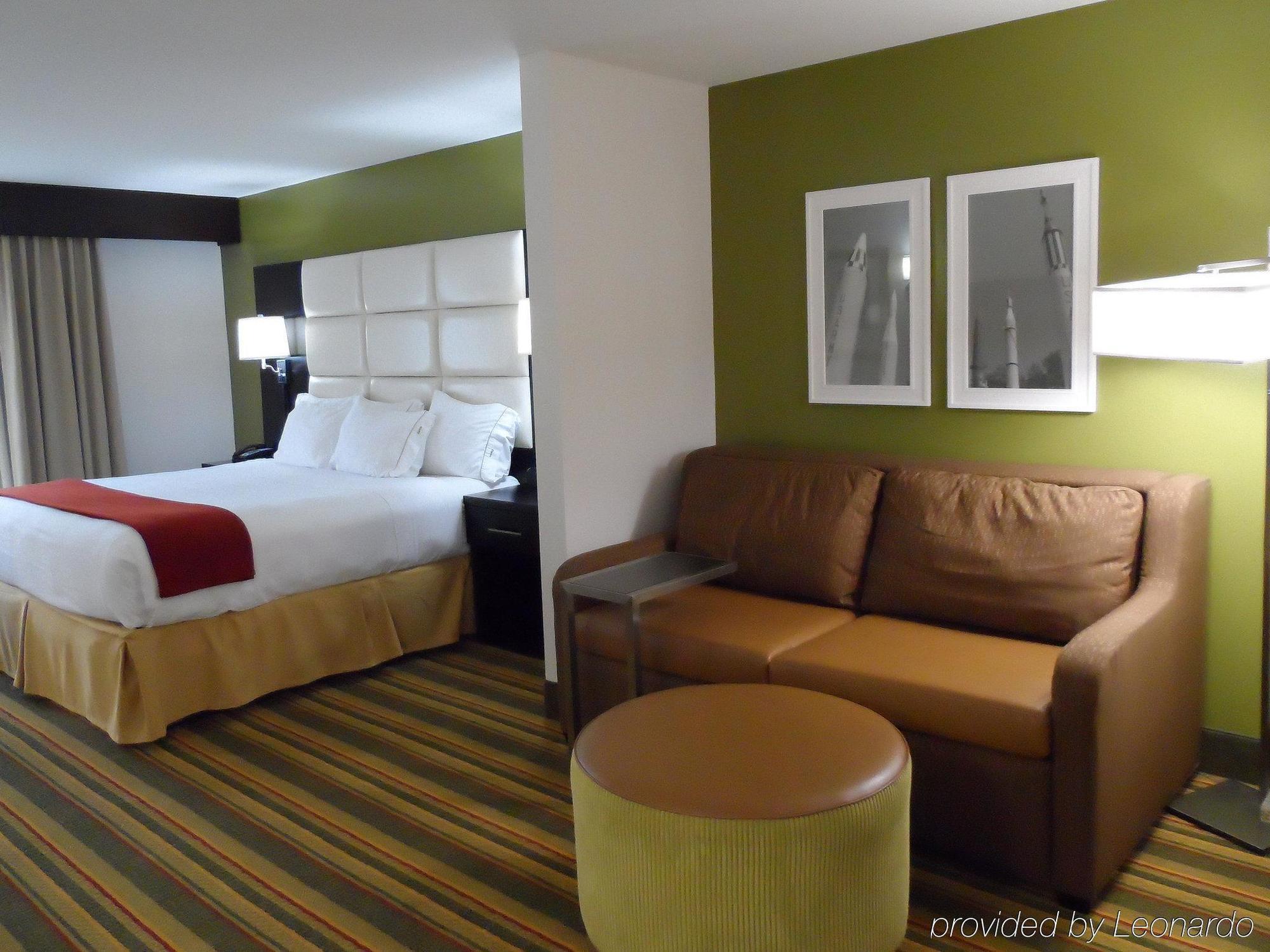 Holiday Inn Express & Suites - Huntsville Airport By Ihg Madison Luaran gambar